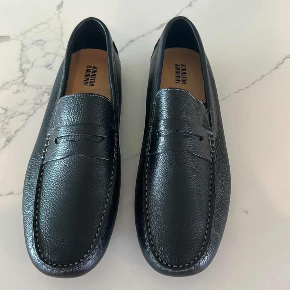 Johnston and Murphy black loafers - Picture 2 of 6